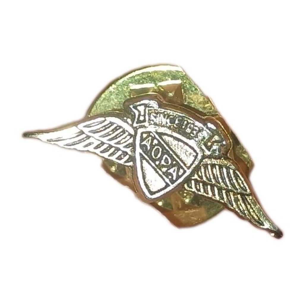 Vintage AOPA Aircraft Owner Pilot Association Wings Hat Lapel Pin Pinback